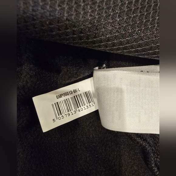 GUC Gymshark Arrival Hoodie, sweatshirt, black, size large, $40 - Picture 13 of 16